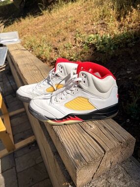 Nike Air Jordan 5 Retro 1999 Men's size 9.5